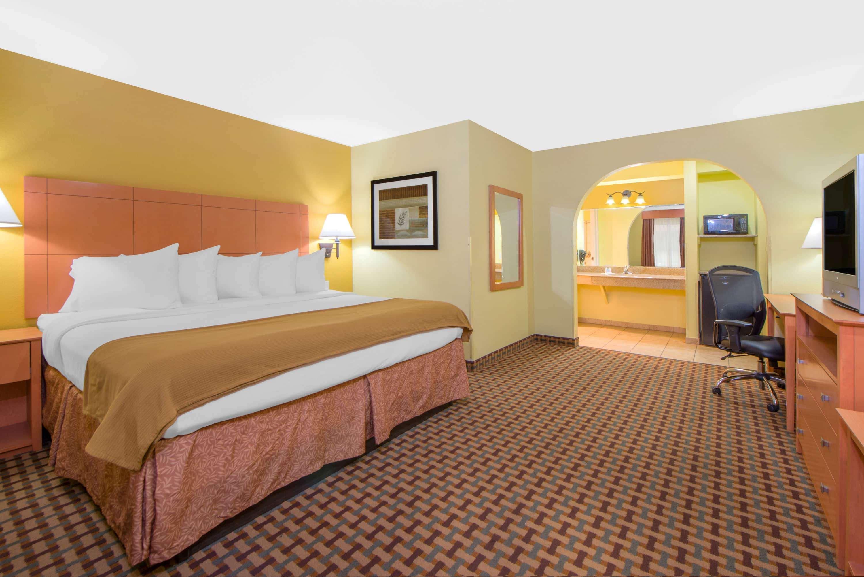 Days Inn By Wyndham Lubbock South Exteriér fotografie