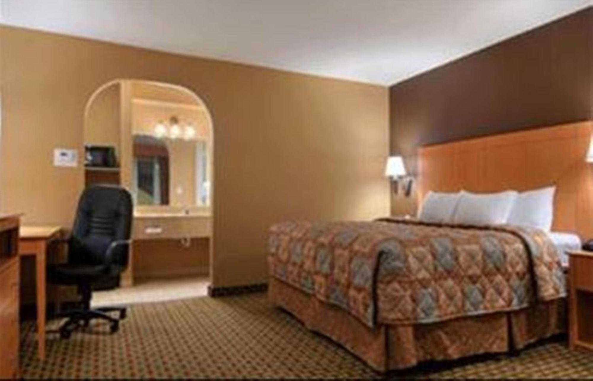 Days Inn By Wyndham Lubbock South Exteriér fotografie