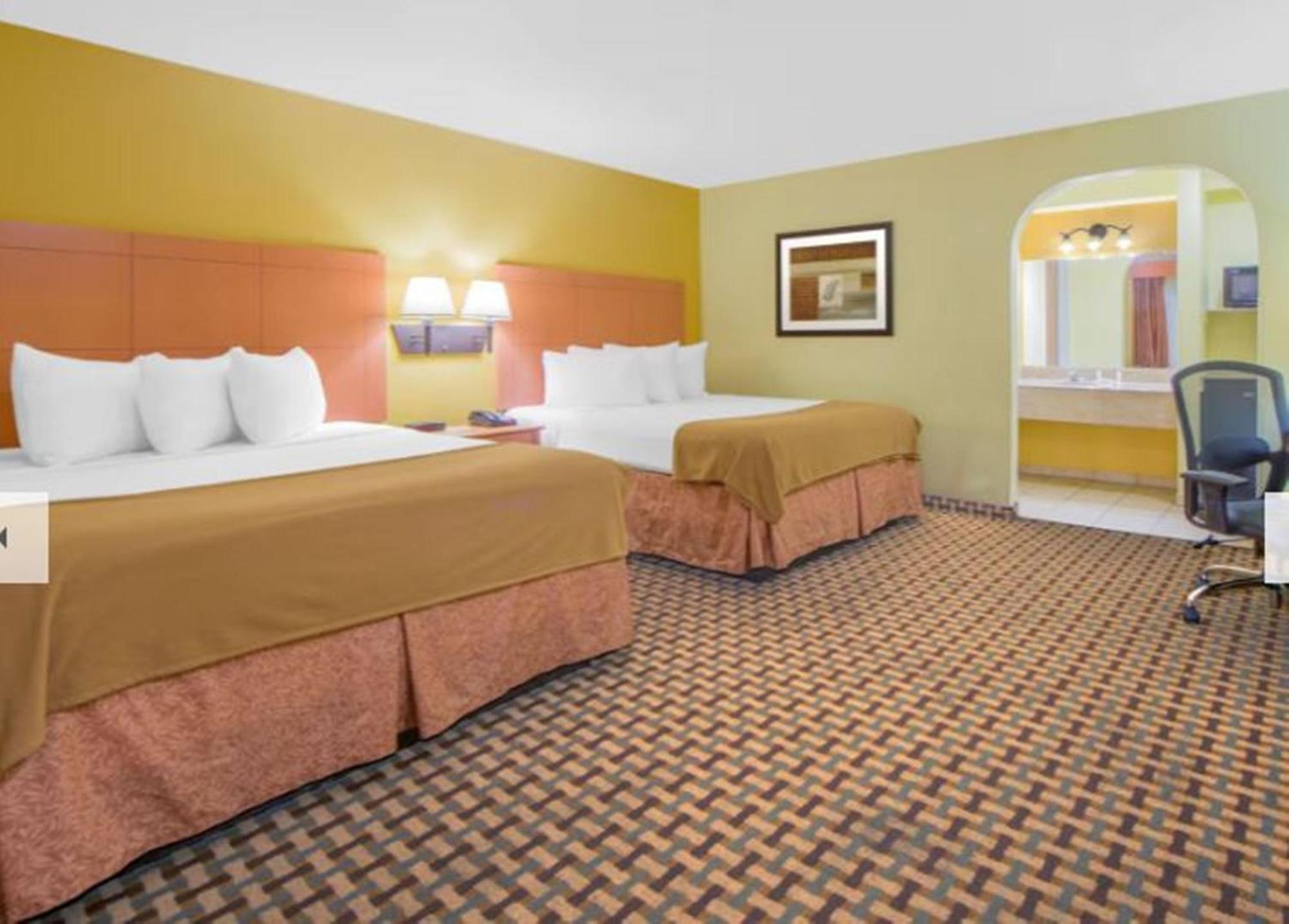 Days Inn By Wyndham Lubbock South Exteriér fotografie